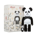Bearbrick x CLOT Panda 100% & 400% Set (detail)